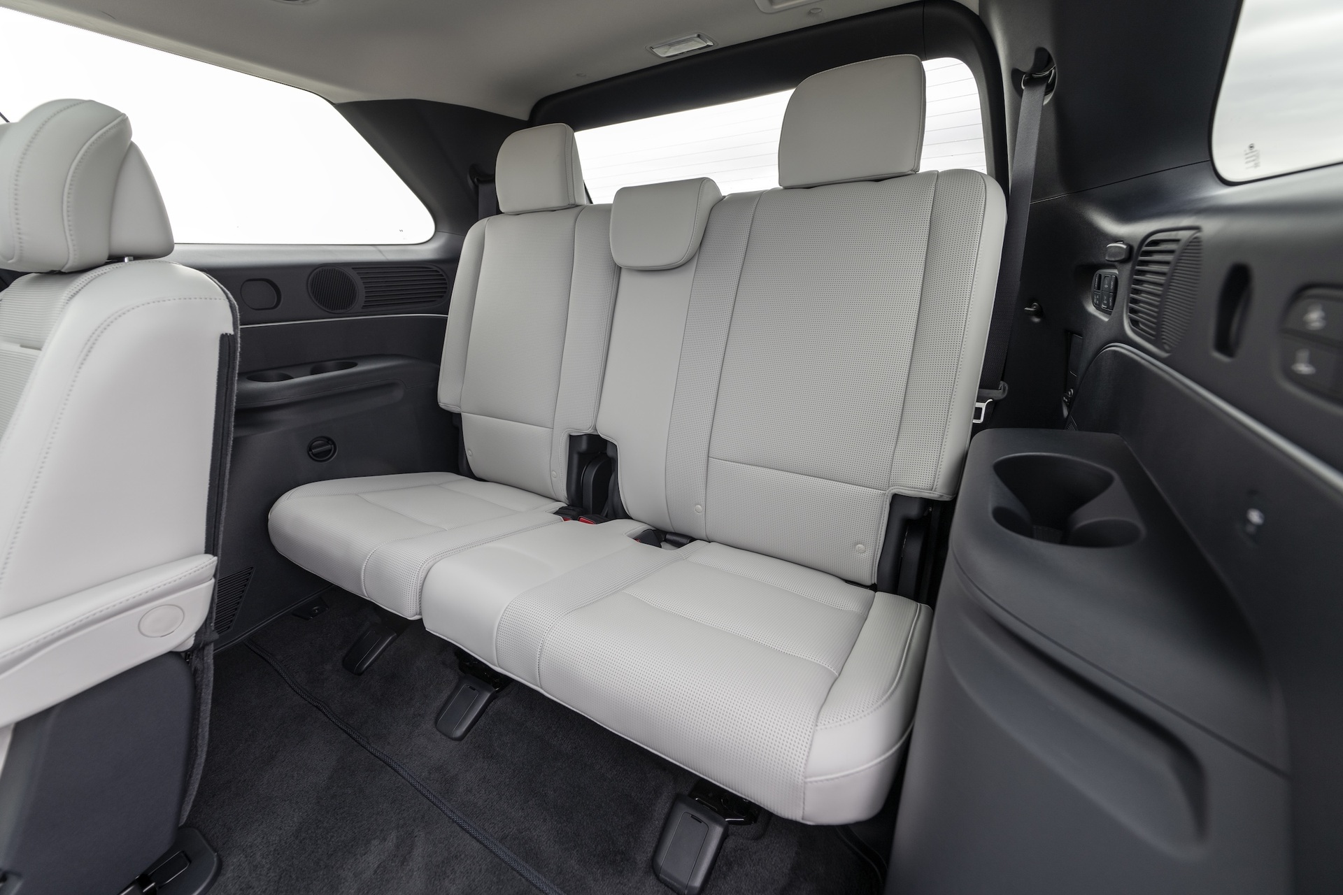 Hyundai Palisade Hybrid 2026: Đánh giá chi tiết về mẫu SUV mới nổi bật - 12