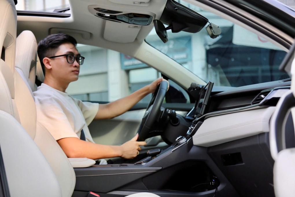 Những lý do khiến người dùng khó tính quyết định chọn mẫu SUV Lynk & Co 06 ngay lần lái thử đầu tiên - 4