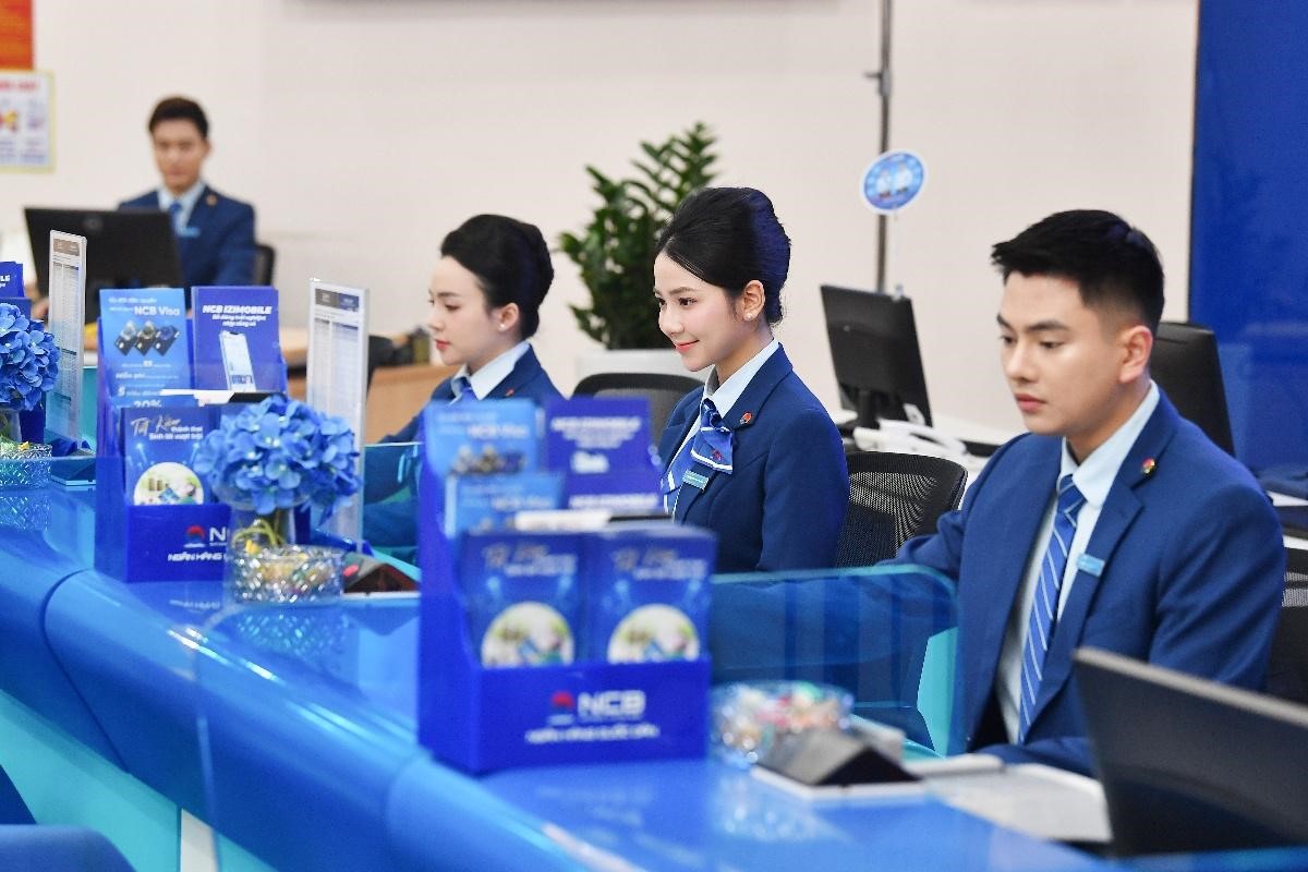 Hình ảnh thẻ Visa Thống Nhất
