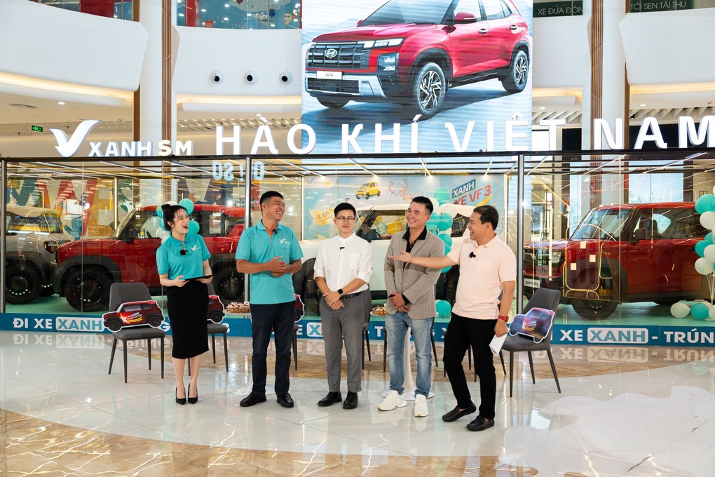 Đặt taxi điện, cơ hội sở hữu ô tô VinFast VF 3 - 3