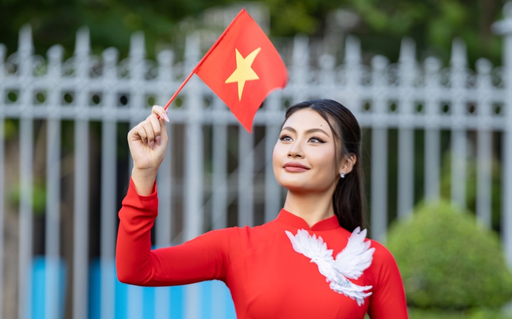 Xuân Bắc bắt trend Yêu Việt Nam; Các chiến sĩ vừa đi vừa hát 'Một con vịt' sau hợp luyện diễu binh - Ảnh 3.