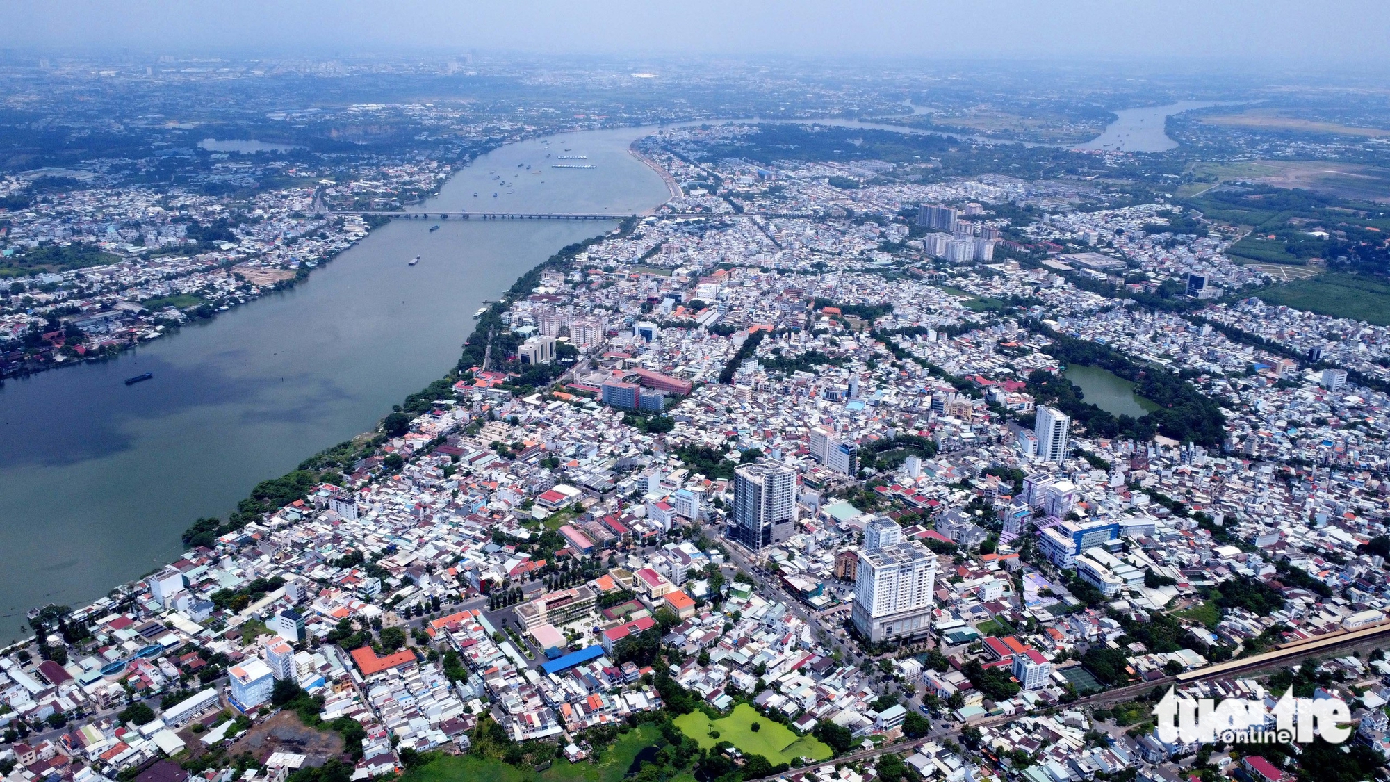sáp nhập - Ảnh 1.