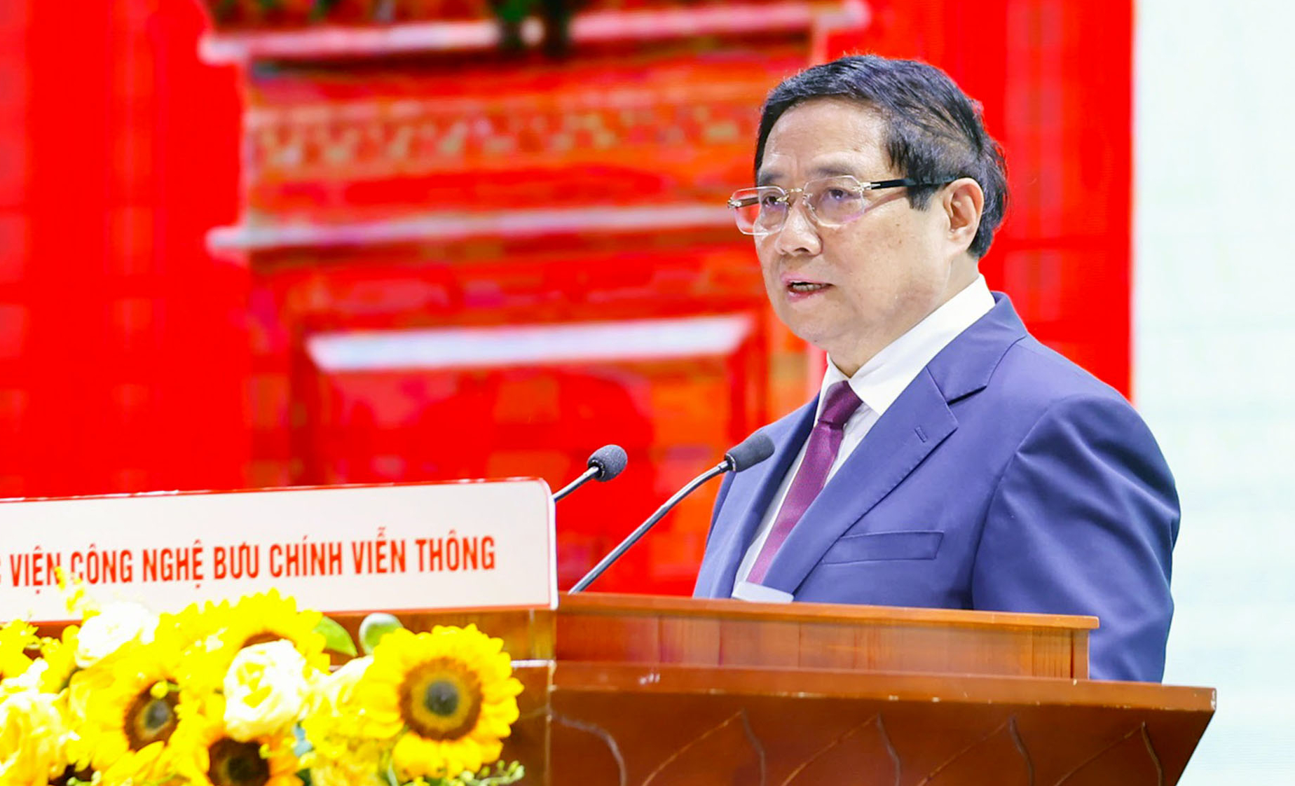 Thủ tướng phát động phong trào thi đua đổi mới sáng tạo cho mọi người dân - Ảnh 1.