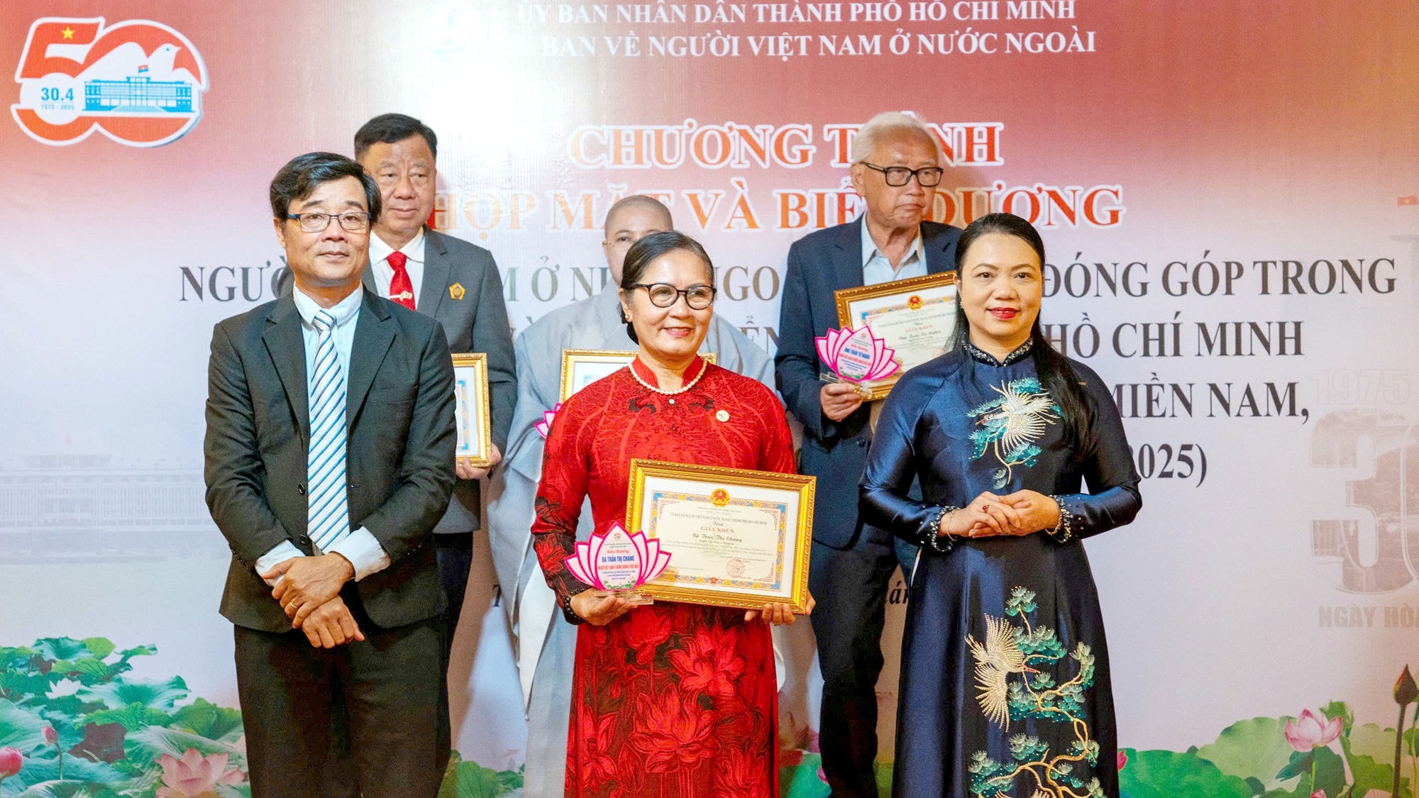 kiều bào - Ảnh 1.