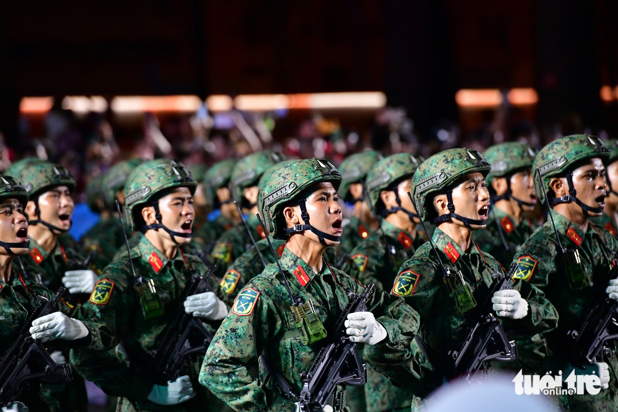 Thông tin về tổng duyệt diễu binh sáng 27-4: Lịch trình cấm xe và điểm gửi xe - Ảnh 1.