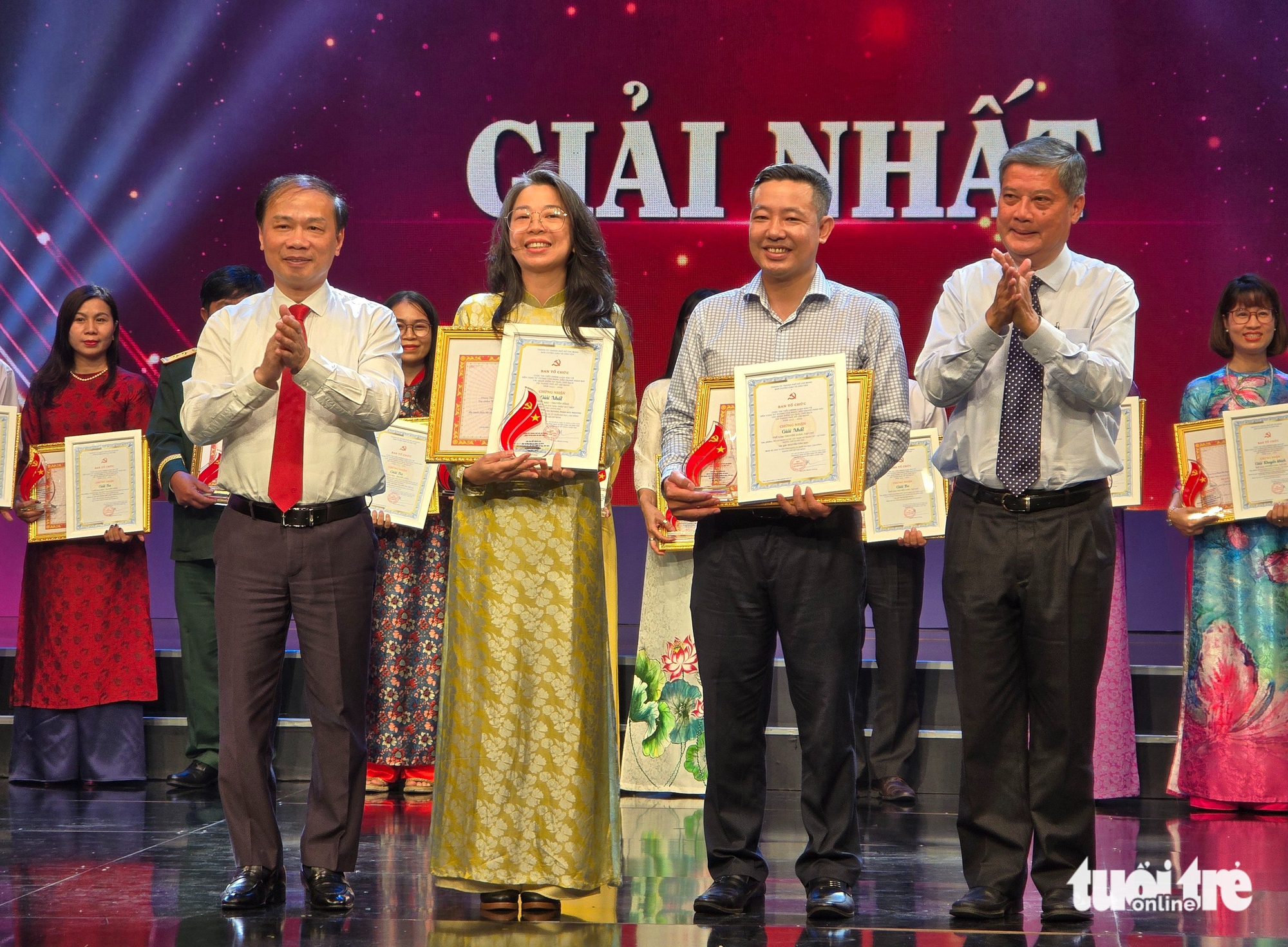Cô giáo mầm non đoạt giải nhất cuộc thi 'Tự hào Việt Nam' - Ảnh 5.