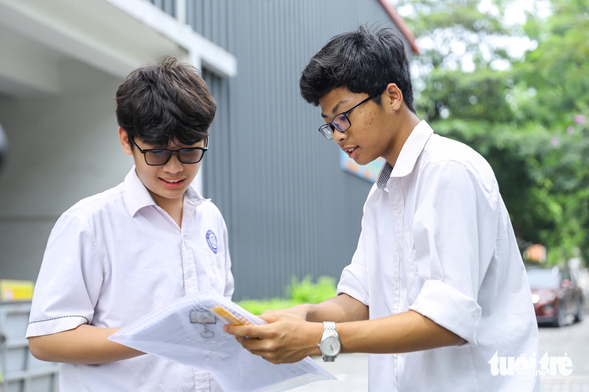 lớp 10 chuyên - Ảnh 8.