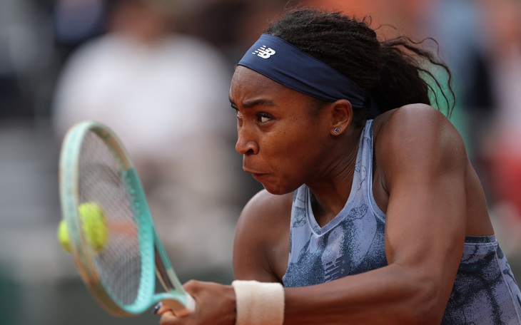 Sabalenka bật khóc nói về 'màn trình diễn tệ hại' ở chung kết Roland Garros 2025 - Ảnh 3.