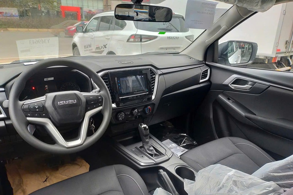 Cơ hội sở hữu Isuzu D-Max bản thấp giá chỉ 580 triệu đồng - 2