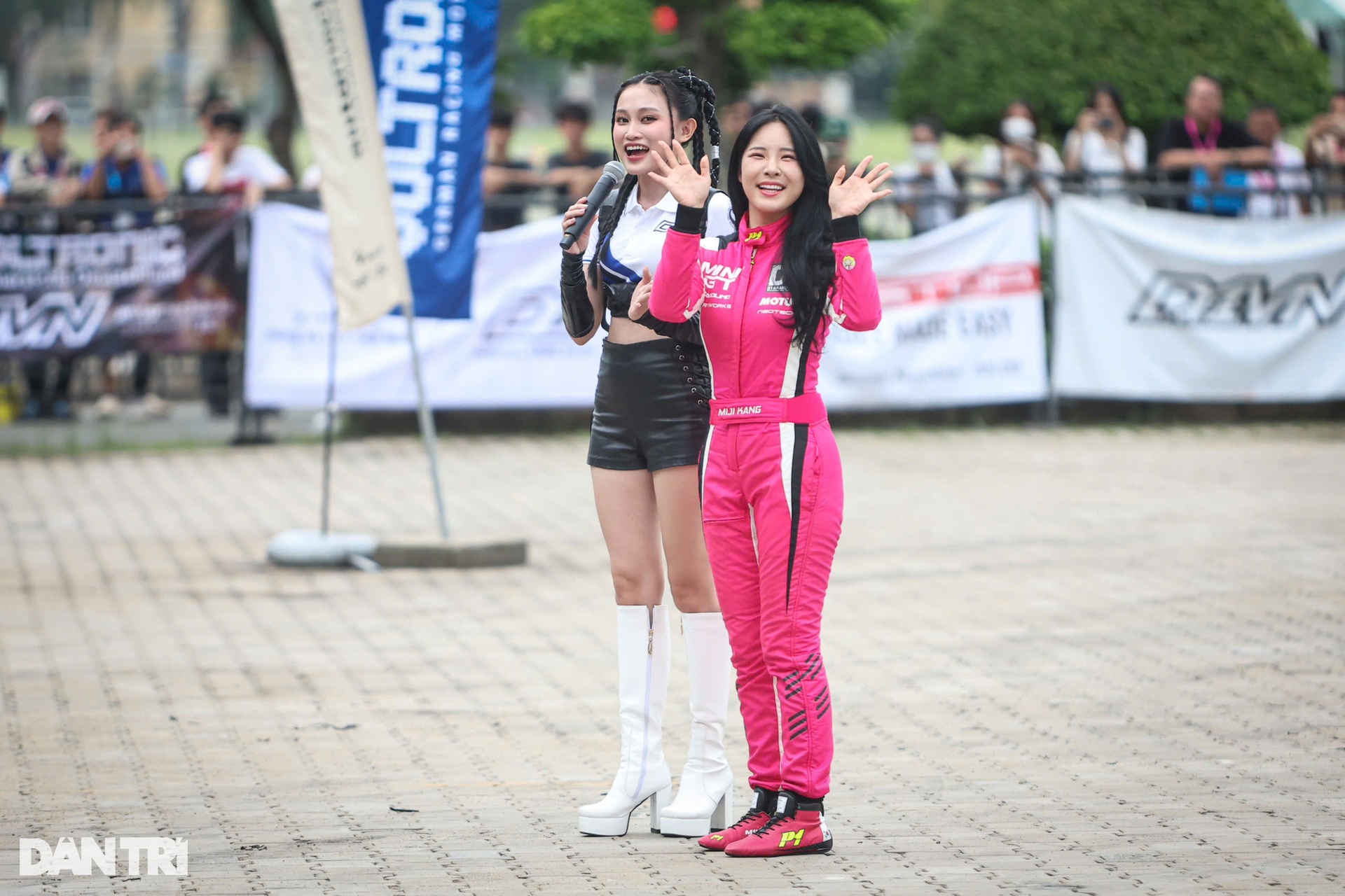 Nữ hoàng Drift châu Á chinh phục trái tim người hâm mộ tại Drift Show 2025 - 3