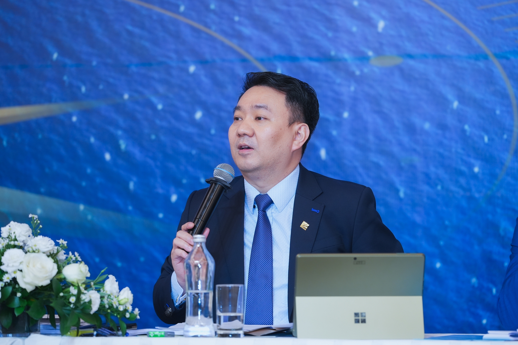 Ngành Trang Sức Đối Mặt Với Thách Thức Lớn - Ảnh 1.