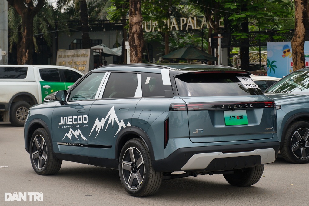 Jaecoo J7 PHEV Ra Mắt Với Ưu Đãi Hấp Dẫn Sau Khi BYD Sealion 6 Được Công Bố Giá - 2