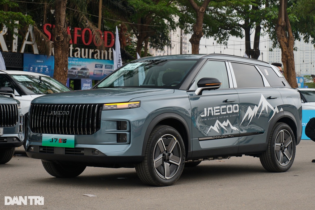 Jaecoo J7 PHEV Ra Mắt Với Ưu Đãi Hấp Dẫn Sau Khi BYD Sealion 6 Được Công Bố Giá - 1