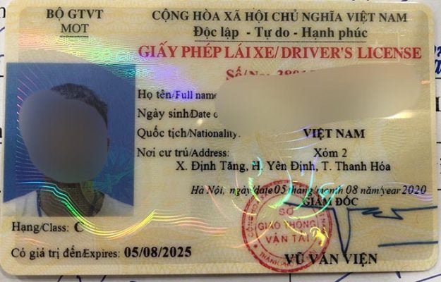 Giấy phép lái xe hạng C là gì? Có thể lái những loại xe nào?
