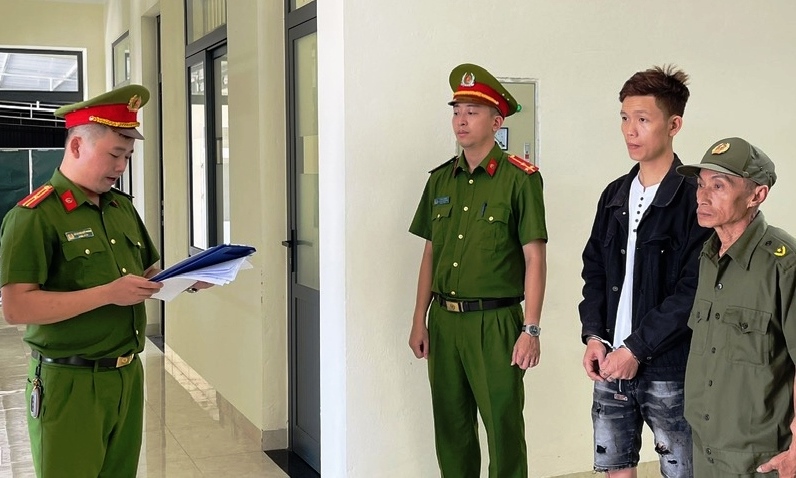 Người đàn ông bị bắt vì tiếp tay cho nhóm lừa đảo Campuchia rửa tiền - Ảnh 1.