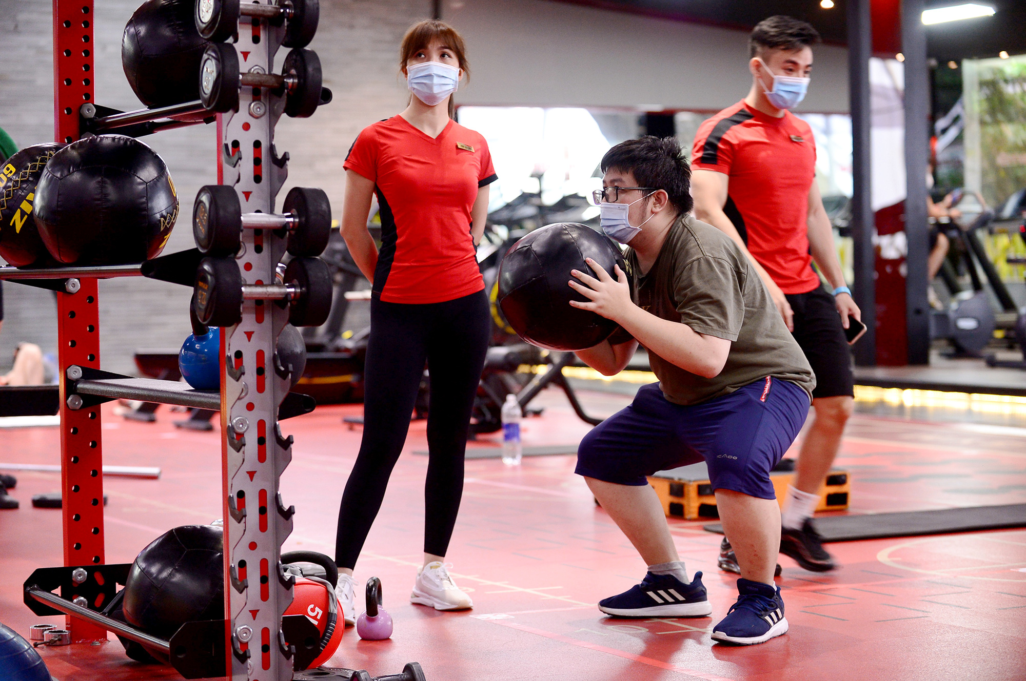 Có nên sử dụng thanh protein để tăng cơ và lượng đạm cần thiết cho cơ thể? - Ảnh 1.