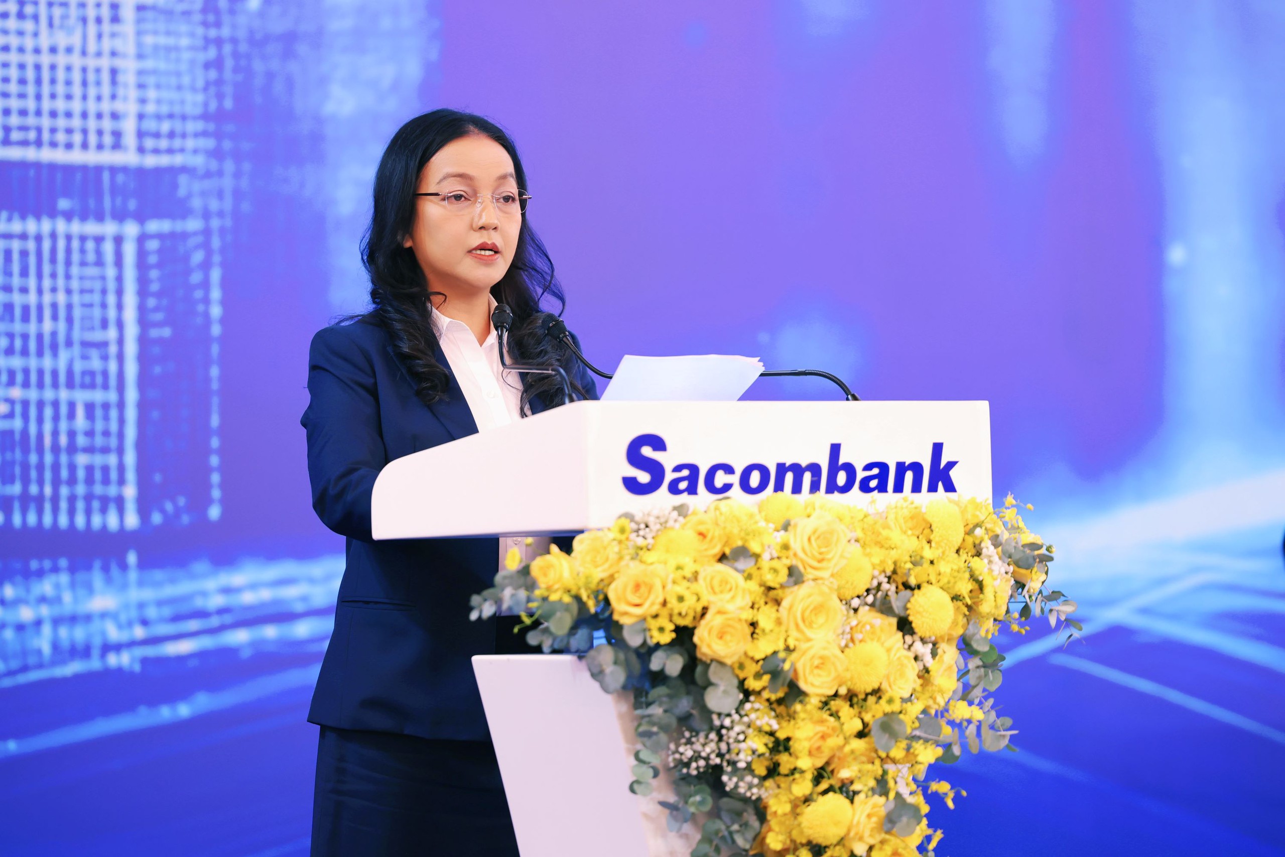 Ngân hàng Sacombank - Ảnh 3.