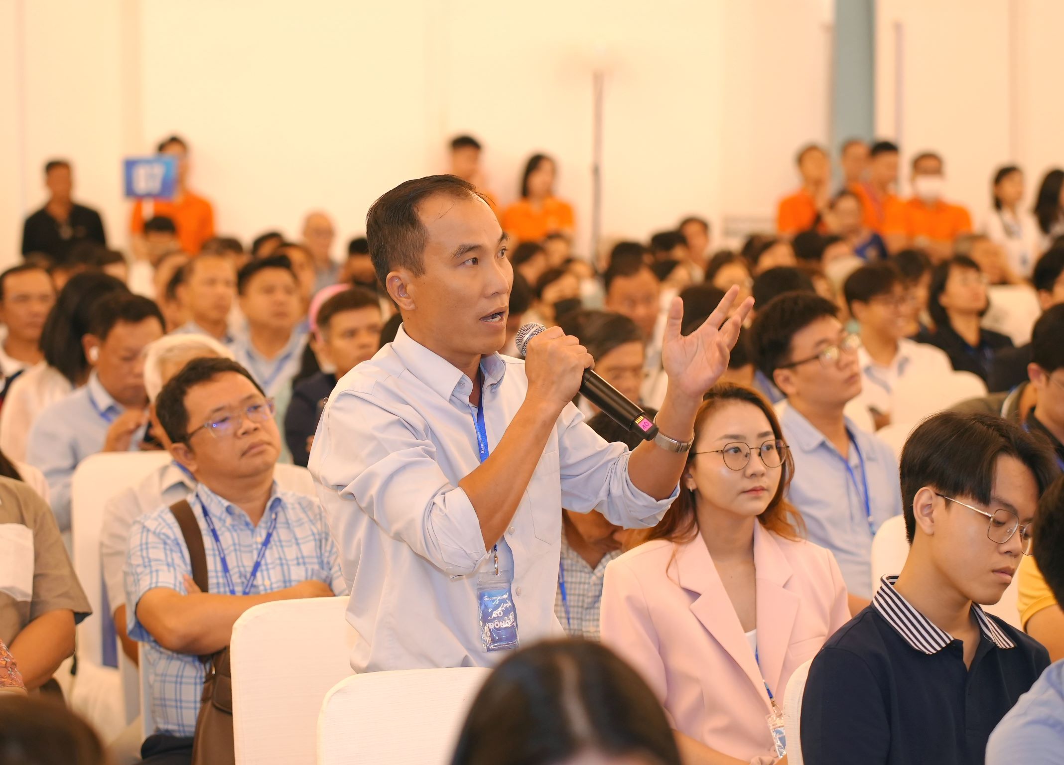 Ngân hàng Sacombank - Ảnh 4.