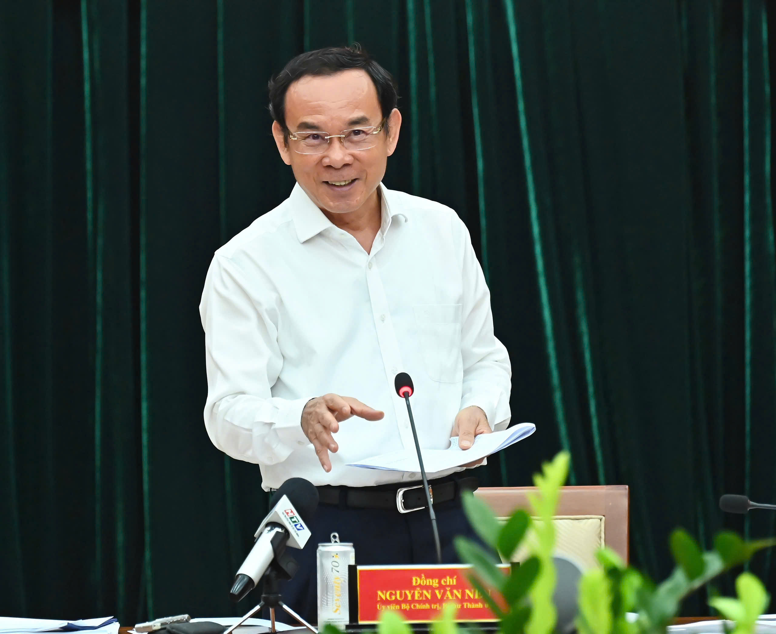 Bí thư Thành ủy TP.HCM - Ảnh 3.