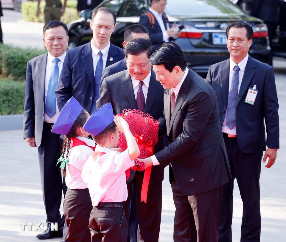Chủ tịch nước trong lễ đón - Ảnh 1.