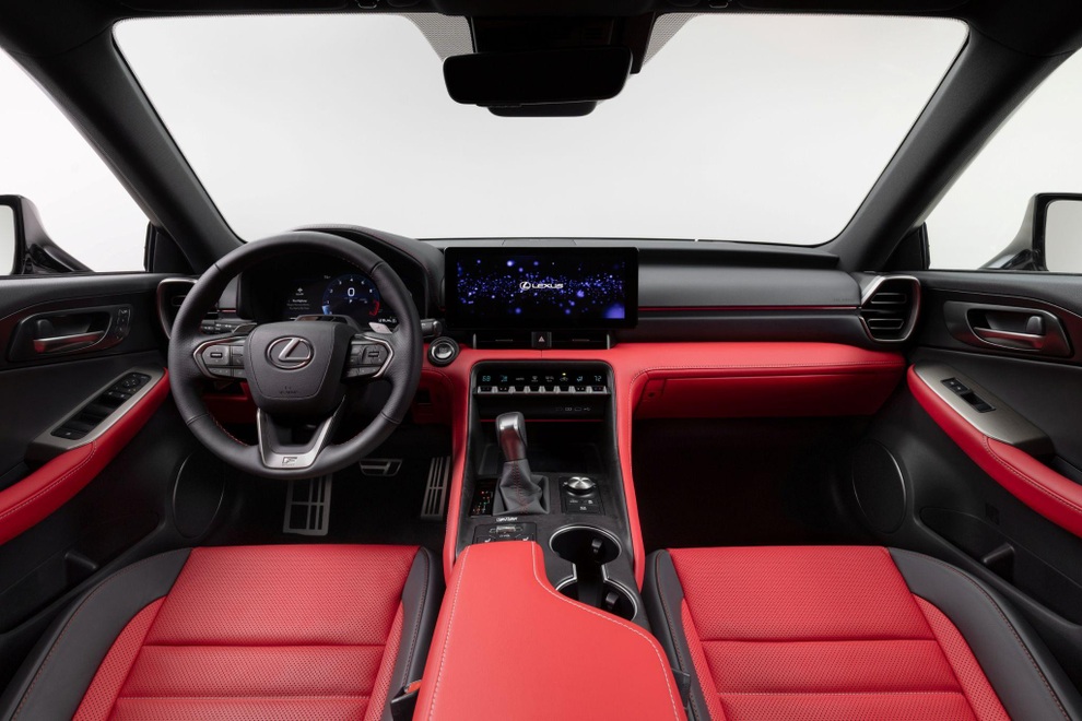 Lexus Tiếp Tục Khai Thác Dòng IS Sau 13 Năm, Gây Tranh Cãi Về Thiết Kế Giống Toyota - 3