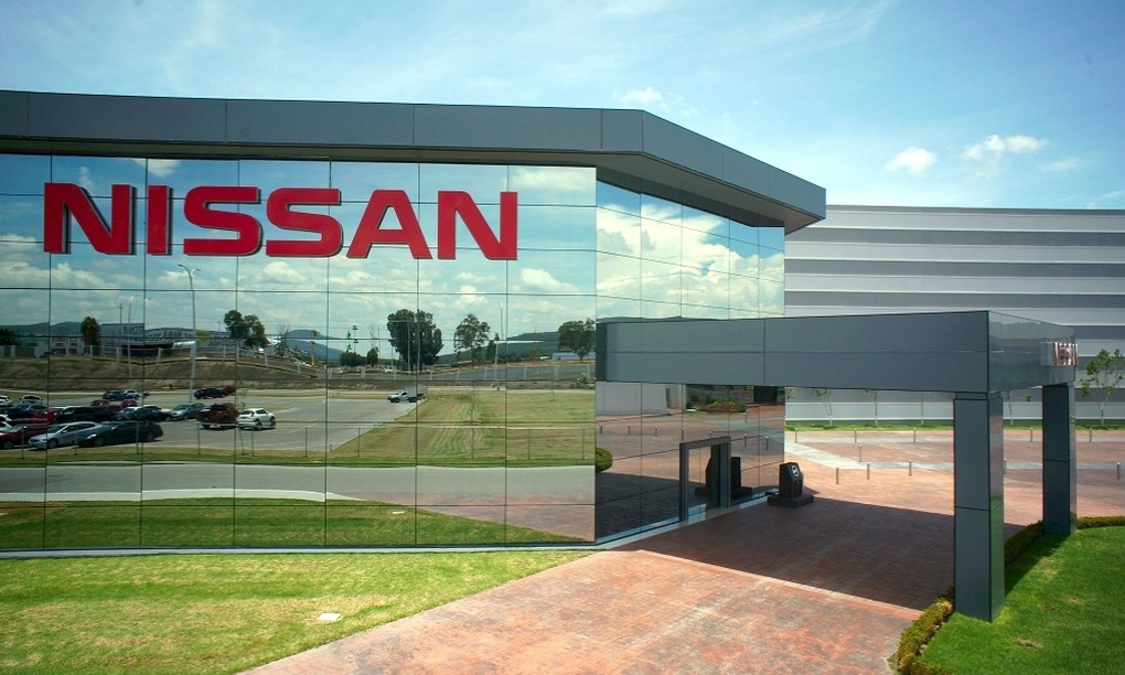 Khó khăn chồng chất, Nissan quyết định đóng cửa nhiều nhà máy - 1