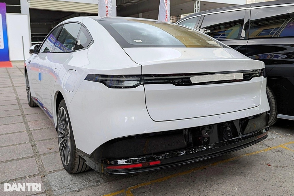 Nissan xuất khẩu xe điện từ Trung Quốc vào năm sau, có mẫu đã về Việt Nam - 2