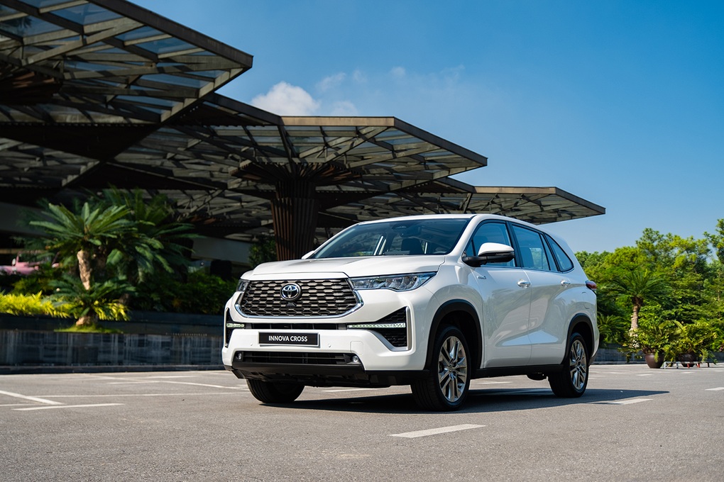 Người tiêu dùng Việt vẫn ưa chuộng xe hybrid trong tháng 7, xe cao cấp vẫn có doanh số tốt - 2