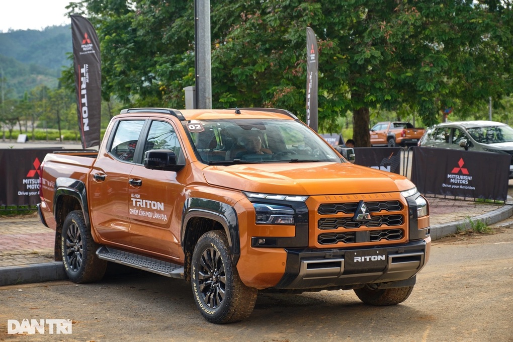 Mitsubishi Triton Tăng Trưởng Ấn Tượng Nhưng Vẫn Thua Kém Ranger - 1