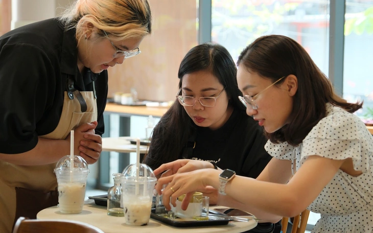 Chủ mới của chuỗi cà phê lớn tại Việt Nam đặt mục tiêu lợi nhuận gấp đôi trong năm nay - Ảnh 6.