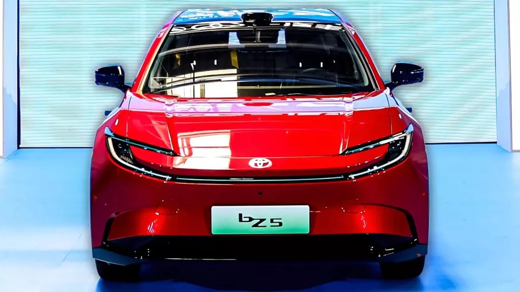 Xe điện bZ5 - Ảnh 3.