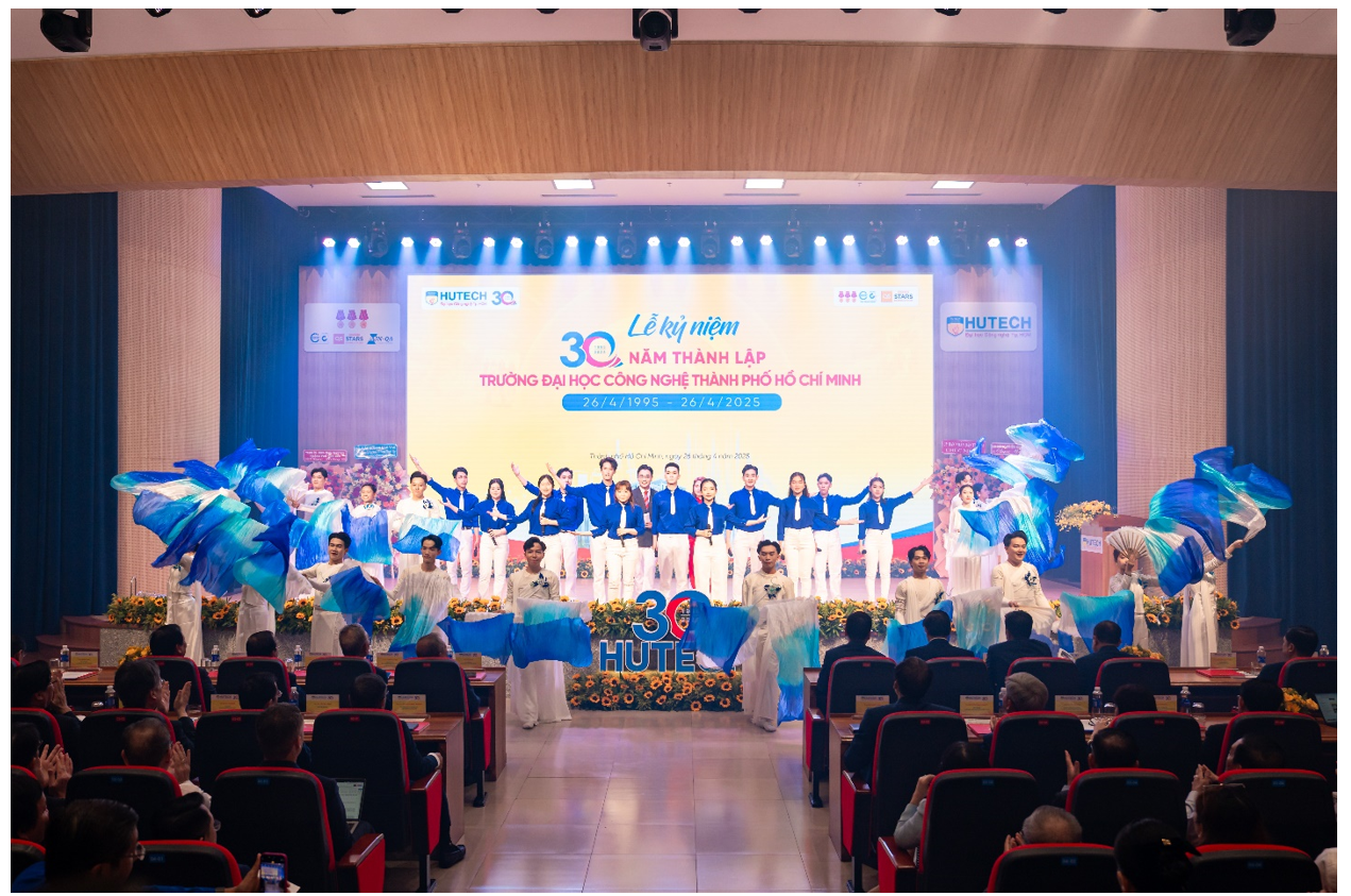 Hành trình giáo dục - Ảnh 1.