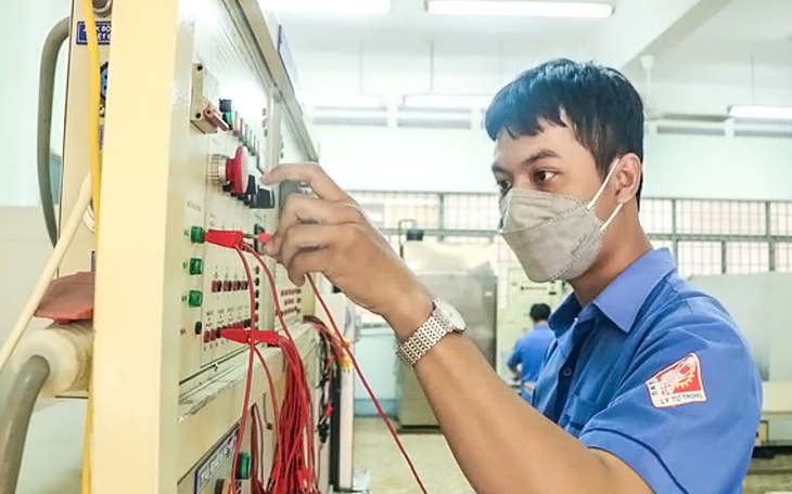 Bộ Giáo dục và Đào tạo hướng dẫn tuyển sinh cao đẳng năm 2025 - Ảnh 2.